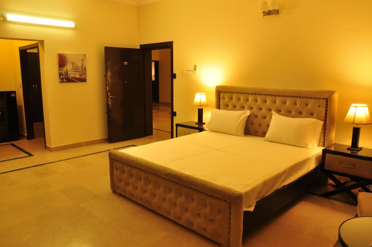Reina Boutique Hotel - G6/3 Islamabad Esterno foto