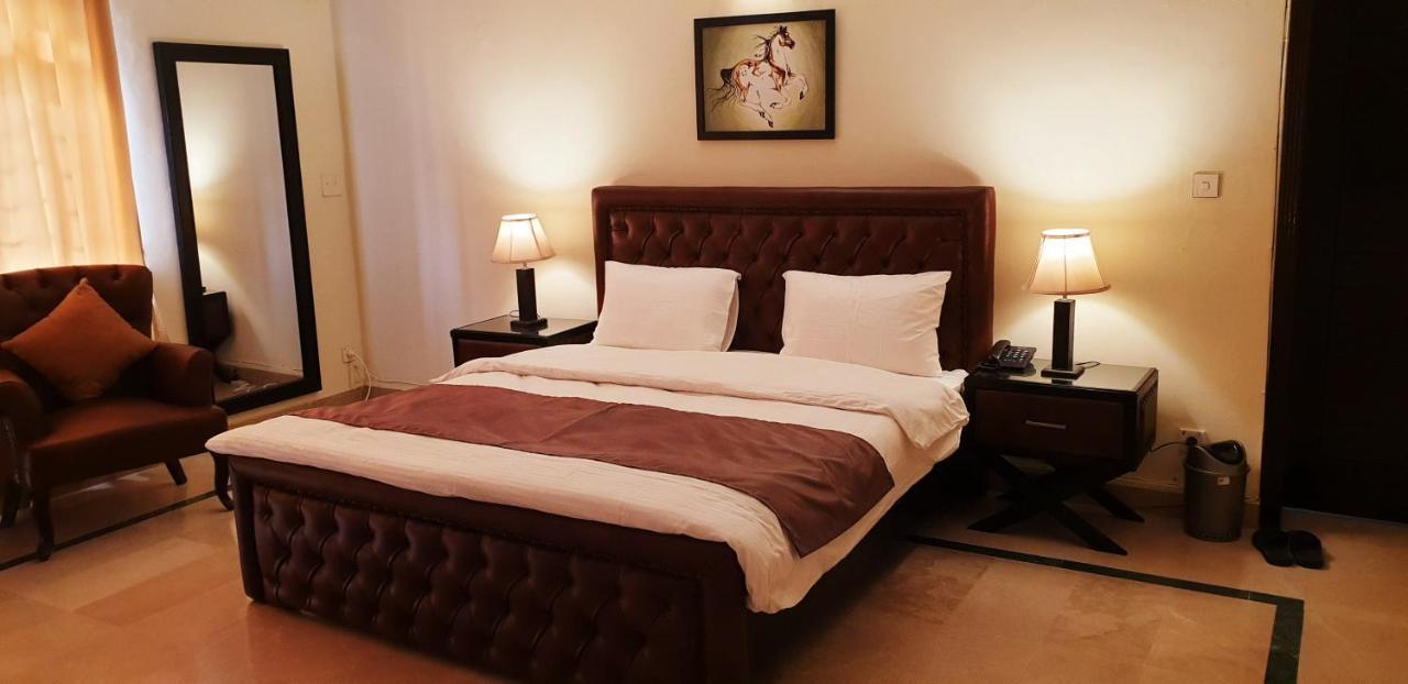 Reina Boutique Hotel - G6/3 Islamabad Esterno foto